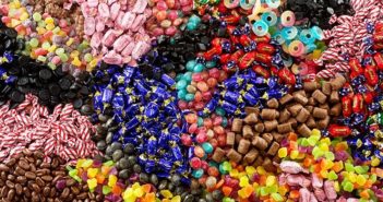 Fazer Makeiset Oy | Mobile reporting sweetened with NFC